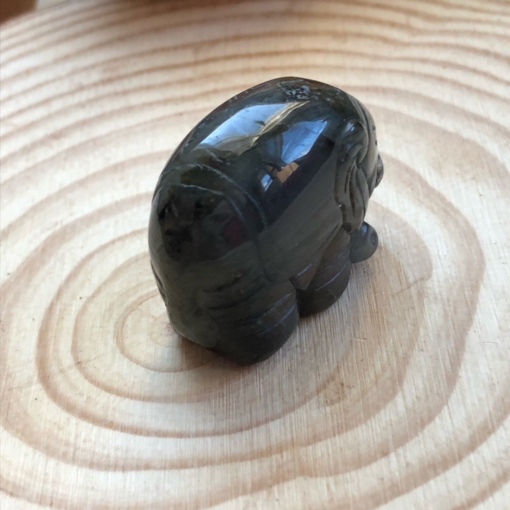 Labradorite Elephant - Picture 6 of 14